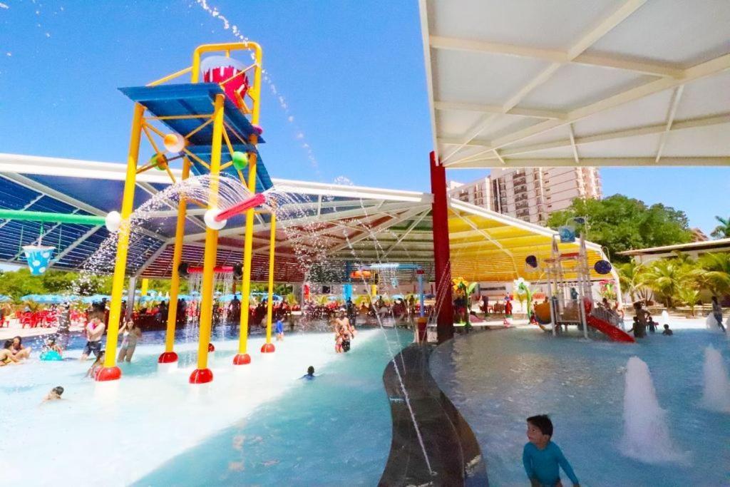 Spazzio Diroma Acqua Park Luxo - Parque Aquatico Incluso Apartment *