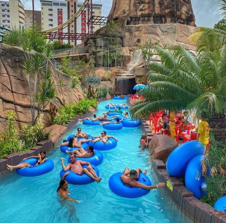 Apartment Spazzio Diroma Acqua Park Luxo - Parque Aquatico Incluso Caldas Novas