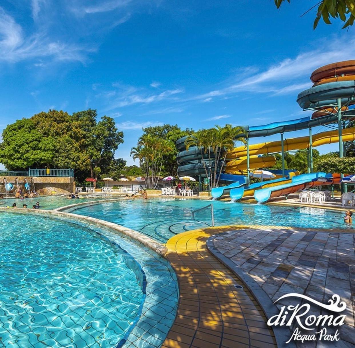 Spazzio Diroma Acqua Park Luxo - Parque Aquatico Incluso Caldas Novas